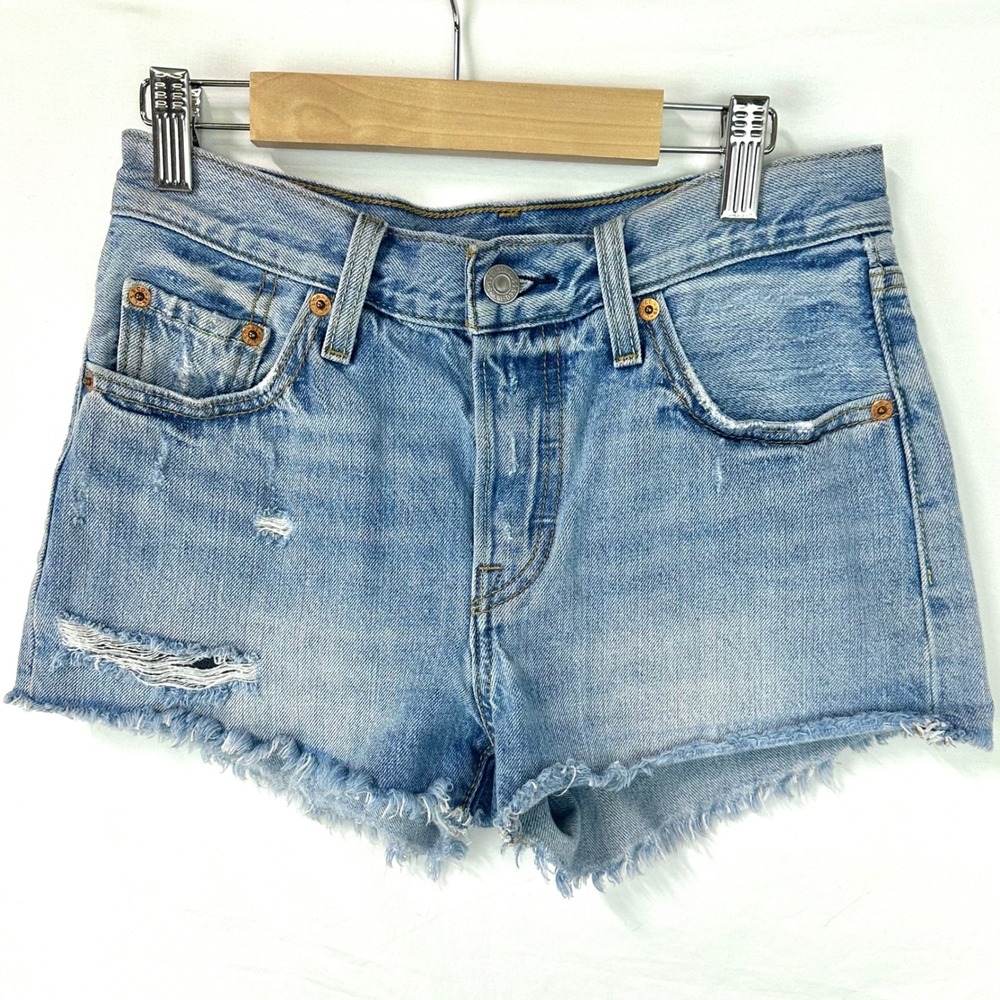LEVI'S 501 Premium Blue Light Wash Denim Jean Shorts Distressed Raw Hem Women 25